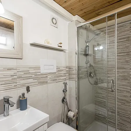 Loft Mirabella Апартаменты *