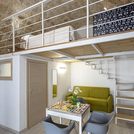 Апартаменты Loft Mirabella