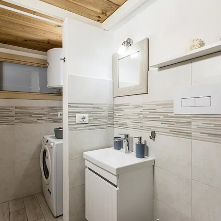 Апартаменты Loft Mirabella *